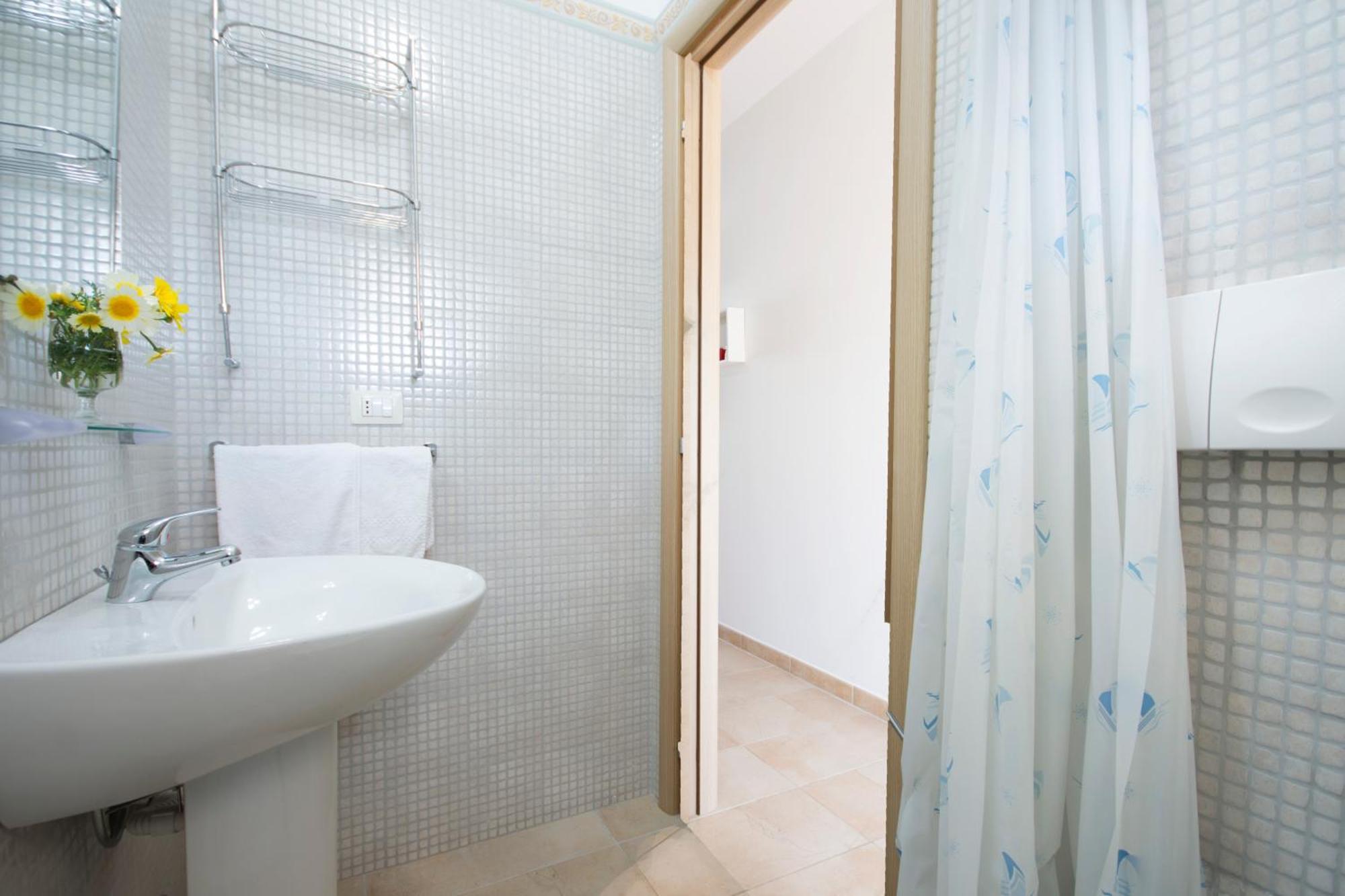 Casa Acquamarina - Comfort E Relax A Pochi Passi Dalle Spiagge Del Salento Lido Marini Bagian luar foto